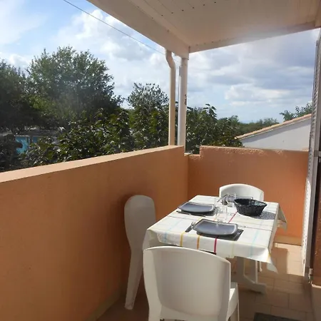 Mez 25m2 + Terrasse 6m2 Ref 4014 * Le Castellas